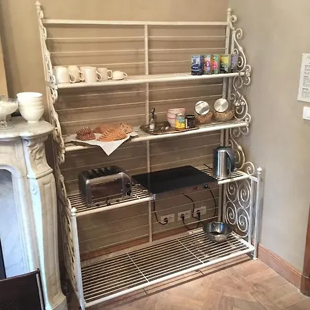 1669 Bed & Breakfast 4*