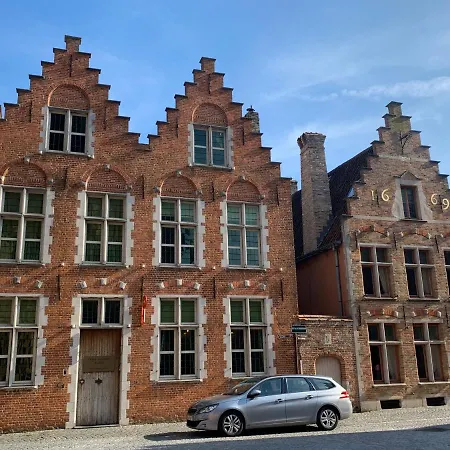 Bed & Breakfast 1669